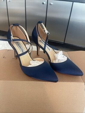 Elegant Park Navy Satin Criss-Cross Ankle Strap, Pointed Toe Stiletto sz 7.5
